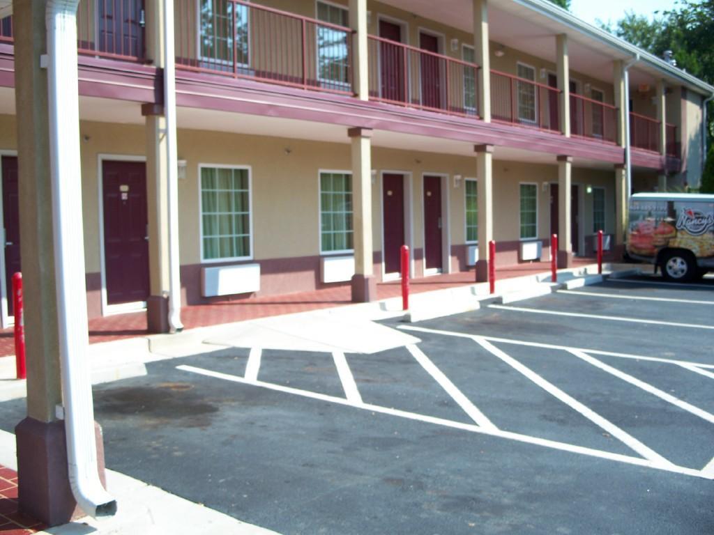 Americas Best Value Inn - Mableton Exterior foto